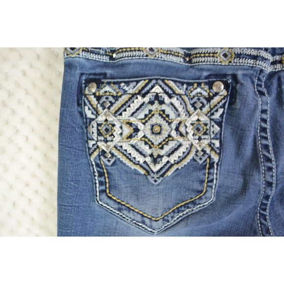 Grace In LA Women's 27 Medium Wash Embroidered Mid Rise Bootcut Jeans - Picture 16 of 16